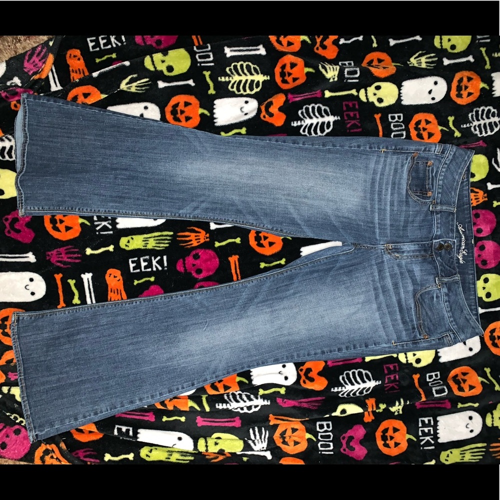 Women’s America eagle jeans size 12 short